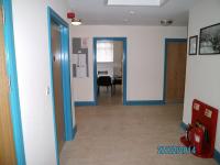 45bbf2d4e11756adf4ea5e0382f0db4a-entrance_facing_i.t._room.jpg